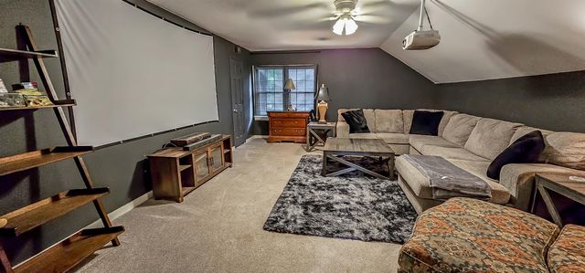2254 KIRBY PKY, Memphis, TN 38119