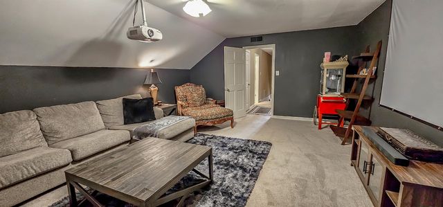 2254 KIRBY PKY, Memphis, TN 38119