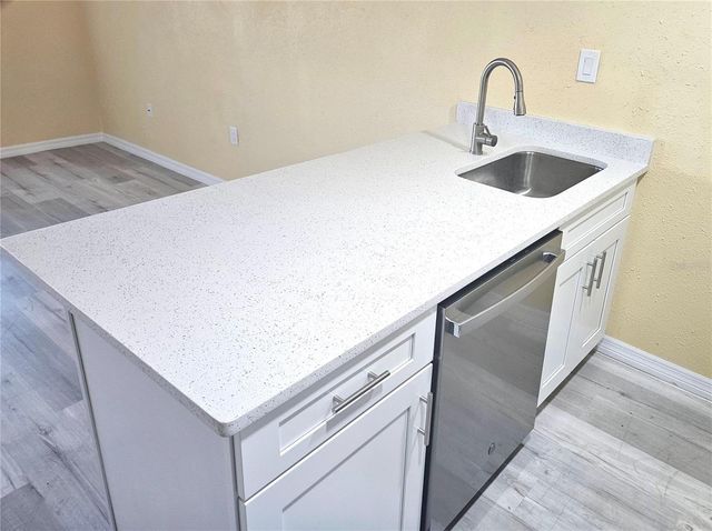 350 73RD AVENUE 4, St Pete Beach, FL 33706