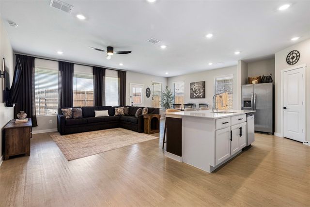 5110 Sagerun Drive, Princeton, TX 75407