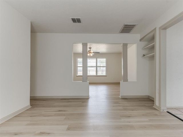 3220 Hilltop Road, Midwest City, OK 73110