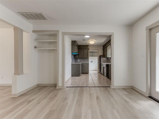 3220 Hilltop Road, Midwest City, OK 73110