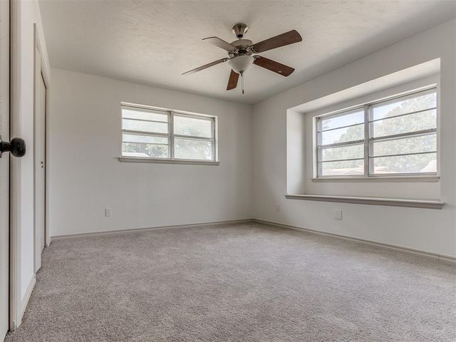 3220 Hilltop Road, Midwest City, OK 73110