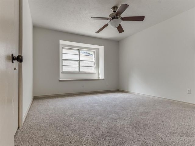 3220 Hilltop Road, Midwest City, OK 73110