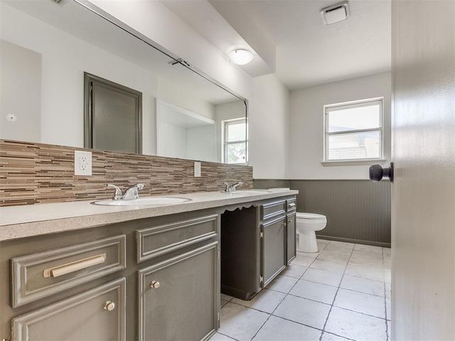 3220 Hilltop Road, Midwest City, OK 73110