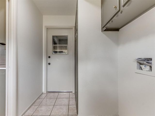 3220 Hilltop Road, Midwest City, OK 73110