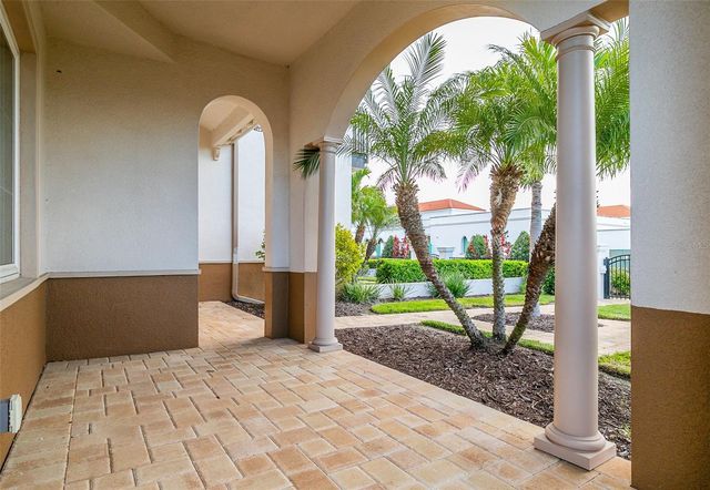 212 MILAN AVENUE W 1, Venice, FL 34285