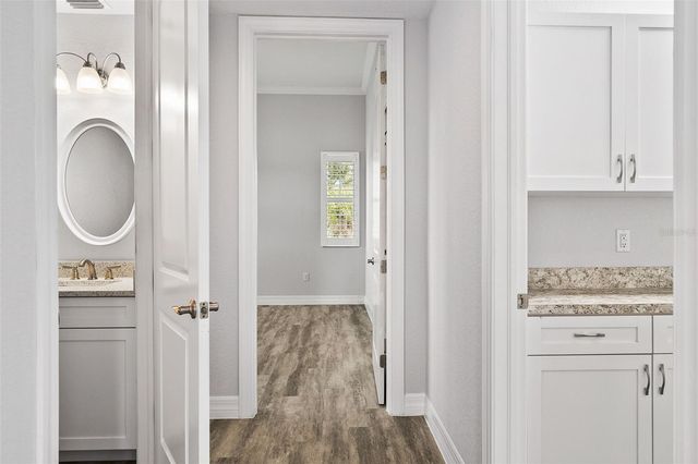 212 MILAN AVENUE W 1, Venice, FL 34285