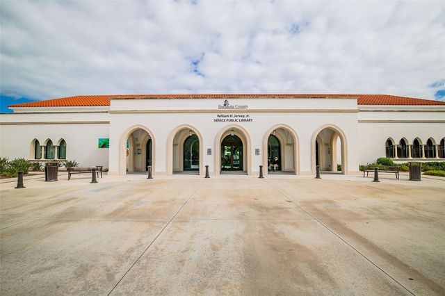 212 MILAN AVENUE W 1, Venice, FL 34285