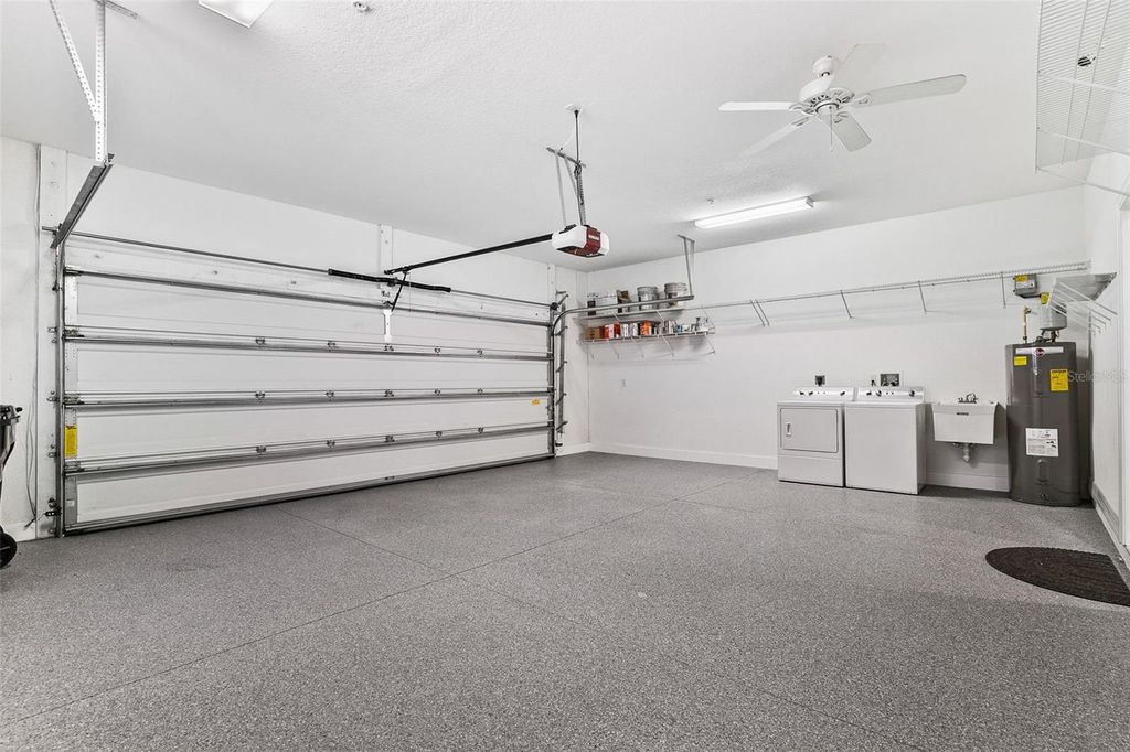 Image 25 of property listing at 212 MILAN AVENUE W 1, Venice, FL 34285