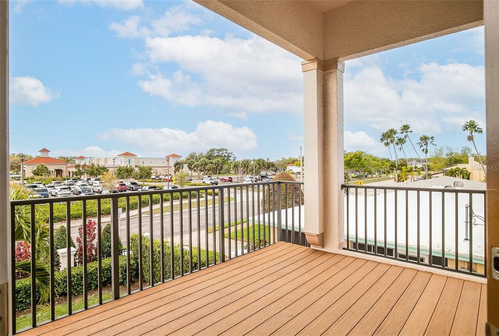 Image 38 of property listing at 212 MILAN AVENUE W 1, Venice, FL 34285