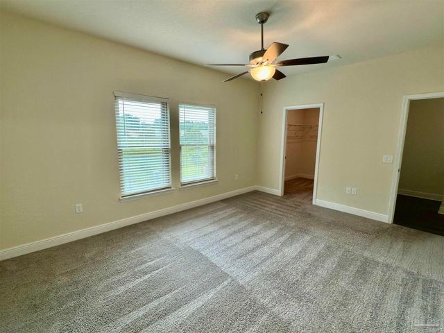 5065 Peach Dr, Pace, FL 32571