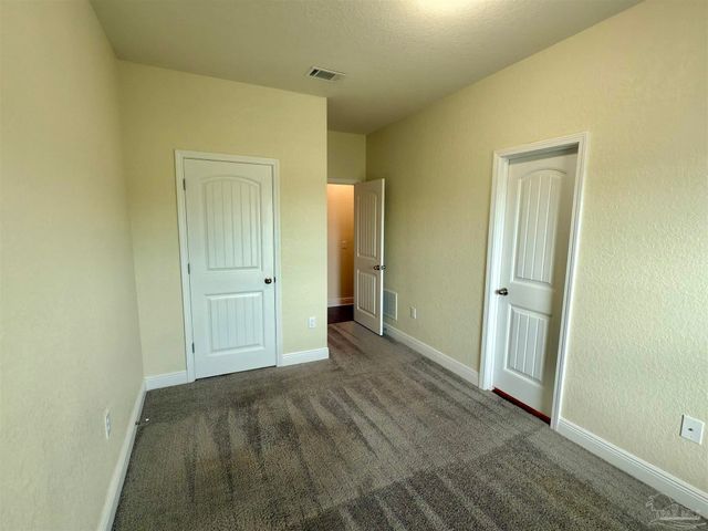 5065 Peach Dr, Pace, FL 32571