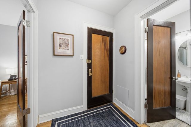 7639 N Eastlake Terrace 1D, Chicago, IL 60626