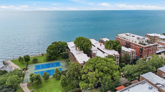 7639 N Eastlake Terrace 1D, Chicago, IL 60626