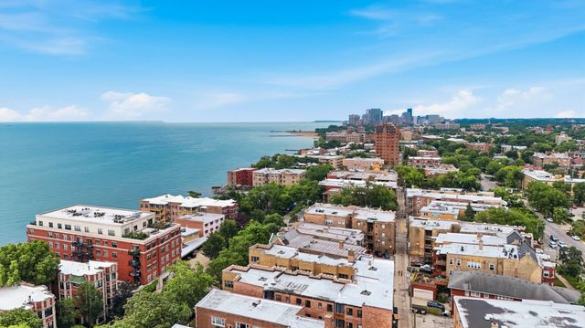 7639 N Eastlake Terrace 1D, Chicago, IL 60626