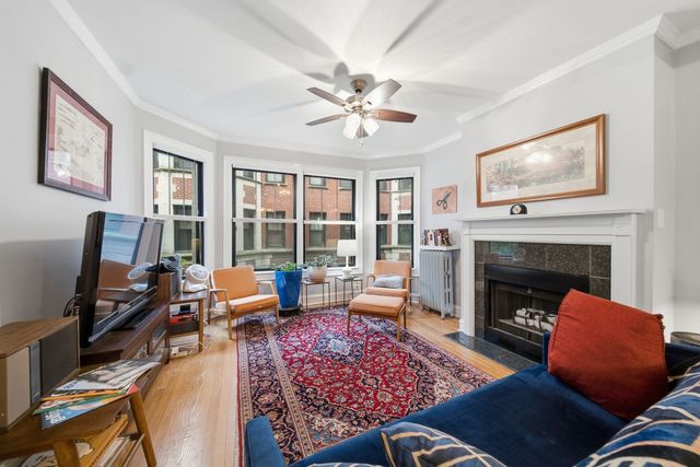 7639 N Eastlake Terrace 1D, Chicago, IL 60626