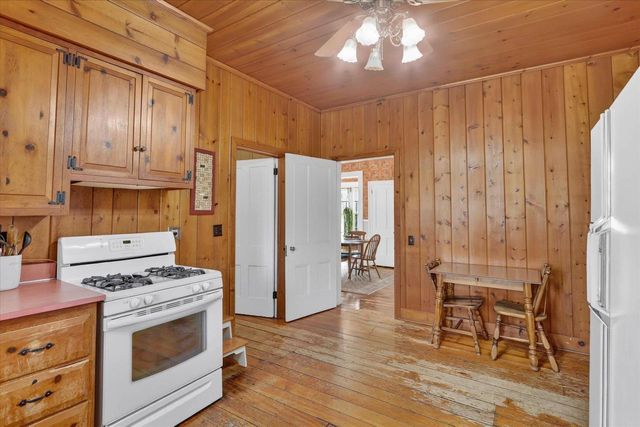 611 E Court Street, Janesville, WI 53545