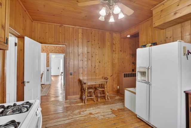 611 E Court Street, Janesville, WI 53545