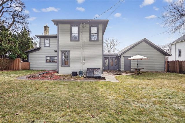 611 E Court Street, Janesville, WI 53545