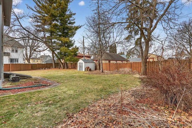 611 E Court Street, Janesville, WI 53545