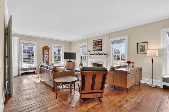 611 E Court Street, Janesville, WI 53545