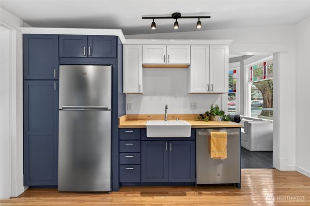 1310 Ellsworth Street, Bellingham, WA 98225