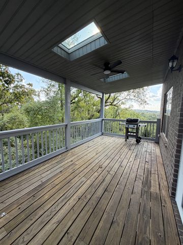 8299 Tapoco Ln, Brentwood, TN 37027