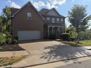 8299 Tapoco Ln, Brentwood, TN 37027