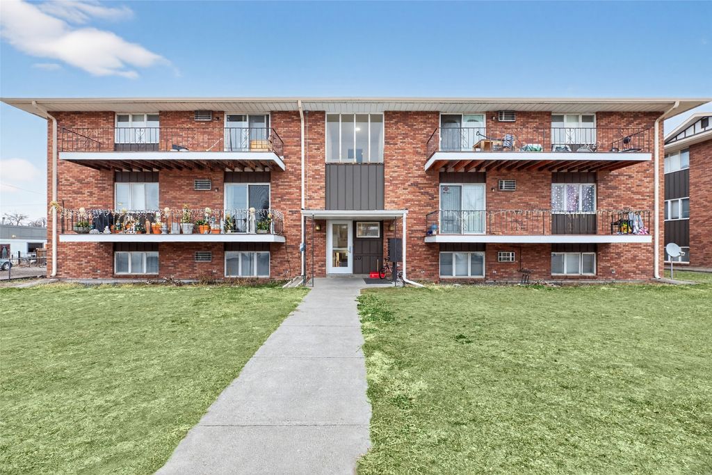 1717 9th Avenue S, Great Falls, MT 59405