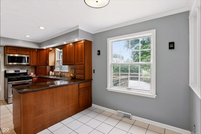 7148 E 65th Street, Indianapolis, IN 46256