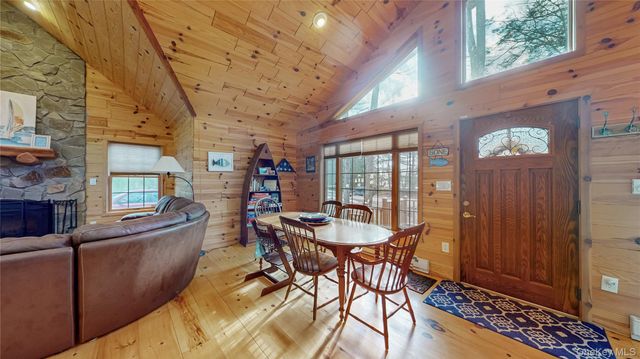 128 Shore Drive N, Wurtsboro, NY 12790