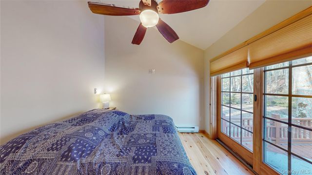 128 Shore Drive N, Wurtsboro, NY 12790