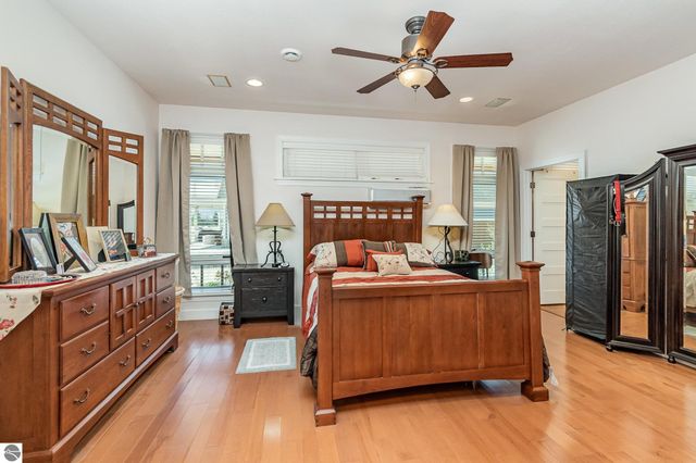 891 S State Street, Oscoda, MI 48750