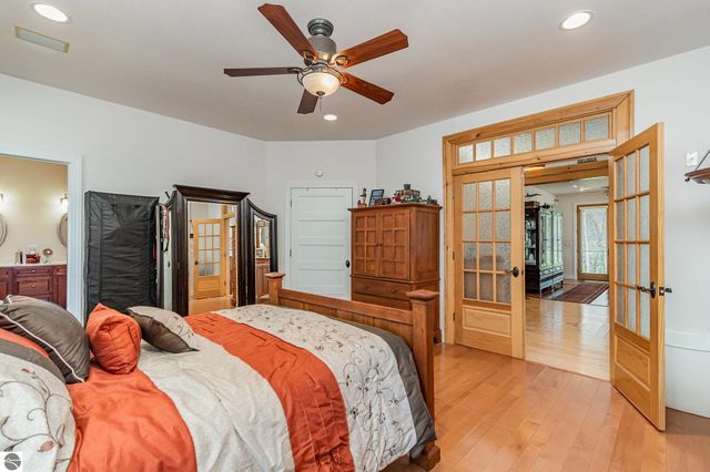 891 S State Street, Oscoda, MI 48750