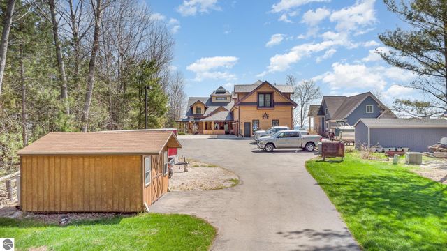 891 S State Street, Oscoda, MI 48750