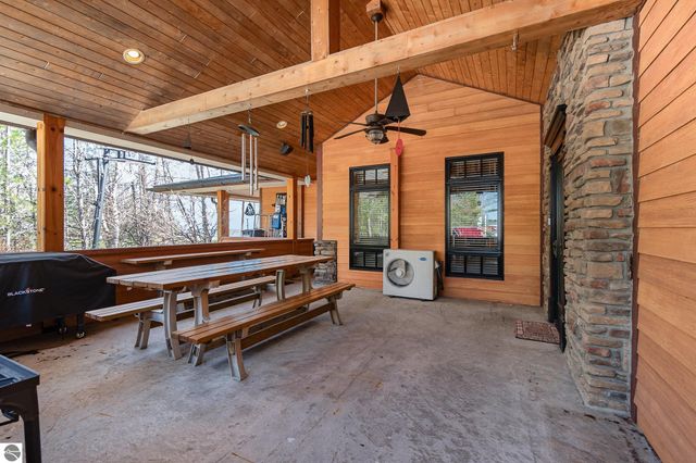 891 S State Street, Oscoda, MI 48750