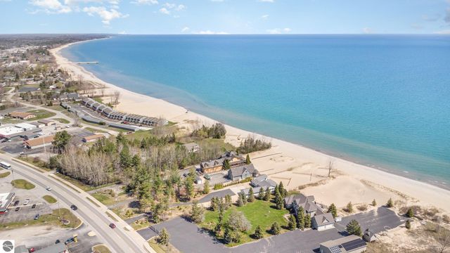 891 S State Street, Oscoda, MI 48750