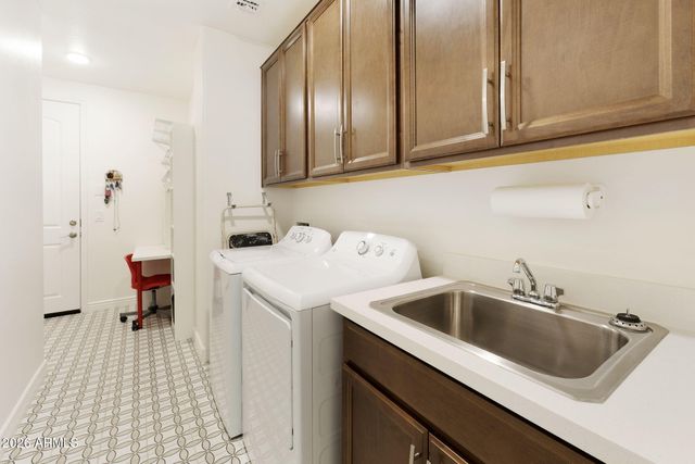 5100 E RANCHO PALOMA Drive 1053, Cave Creek, AZ 85331