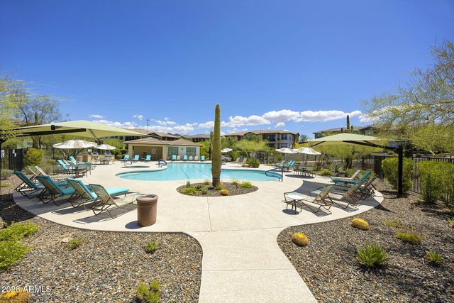 5100 E RANCHO PALOMA Drive 1053, Cave Creek, AZ 85331