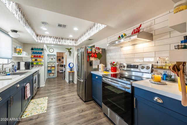 13215 W POMEGRANATE Drive, Sun City West, AZ 85375