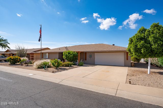 13215 W POMEGRANATE Drive, Sun City West, AZ 85375