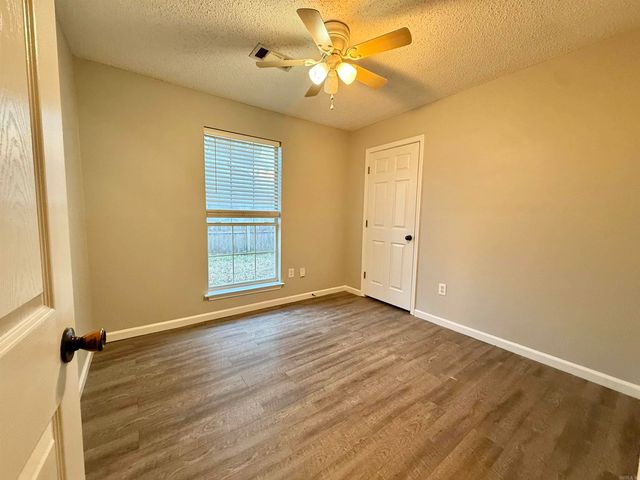 1815 Watts Road, Benton, AR 72015