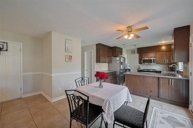 3426 Hidden Creek Drive, Sugar Land, TX 77479