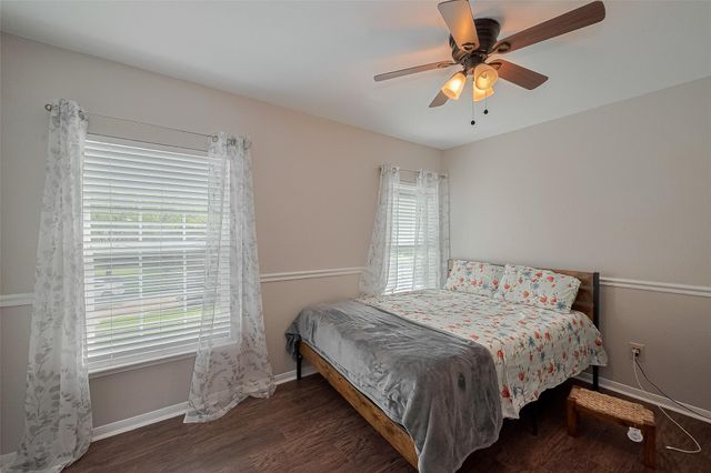 3426 Hidden Creek Drive, Sugar Land, TX 77479