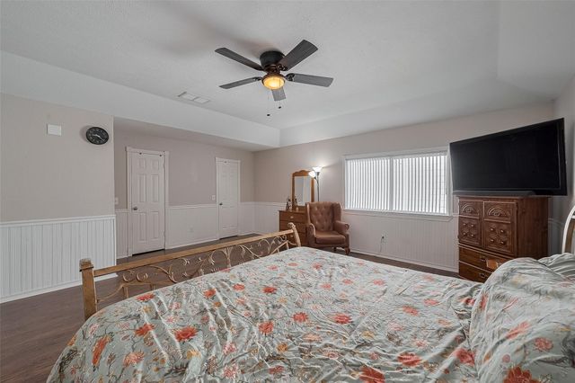 3426 Hidden Creek Drive, Sugar Land, TX 77479