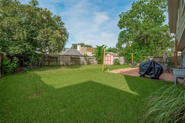 3426 Hidden Creek Drive, Sugar Land, TX 77479