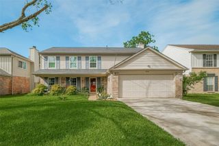 3426 Hidden Creek Drive, Sugar Land, TX 77479