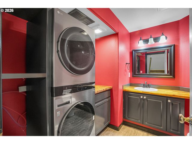 16109 Sw AUDUBON St 101, Beaverton, OR 97003