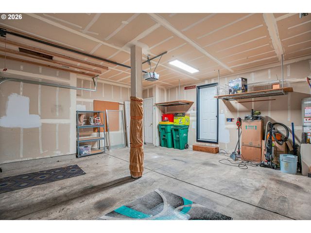 16109 Sw AUDUBON St 101, Beaverton, OR 97003